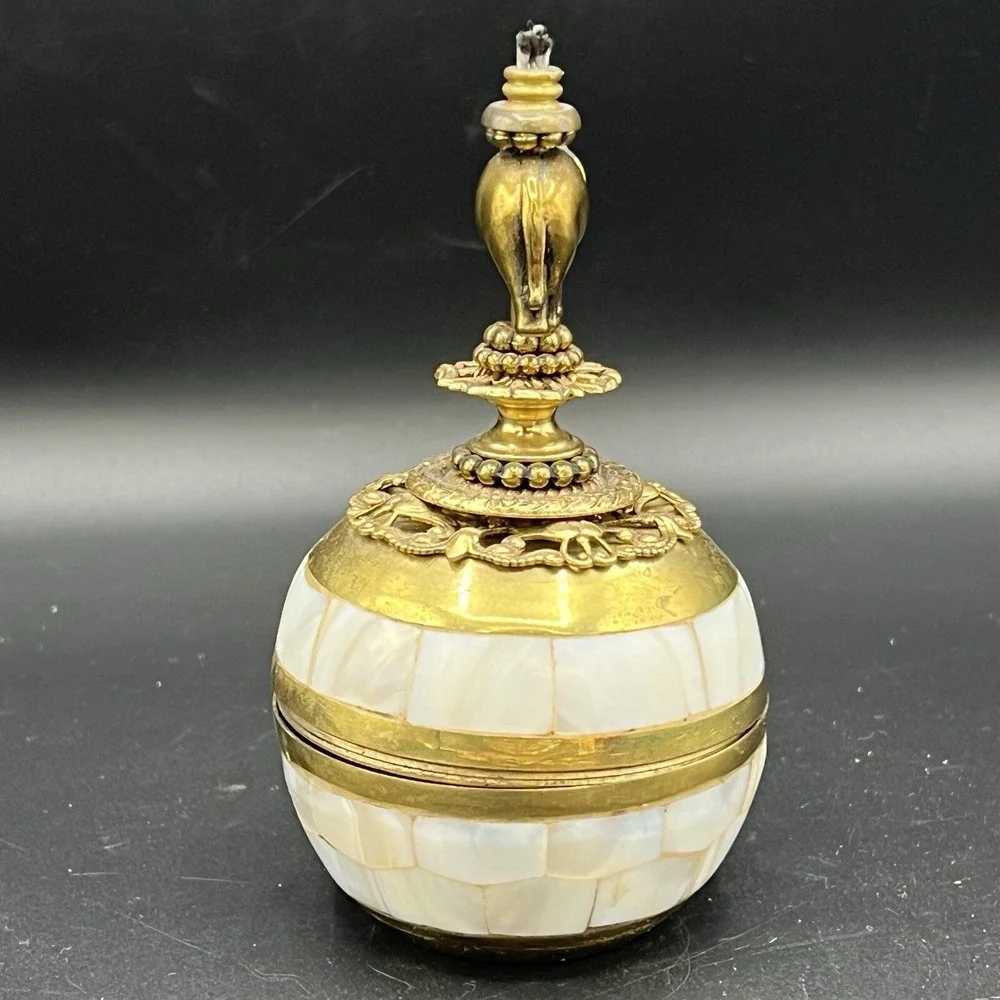 Ornate Brass  Mother of Pearl‎ Elephant Oil Lamp Glass Decorative Jeweled 4.5